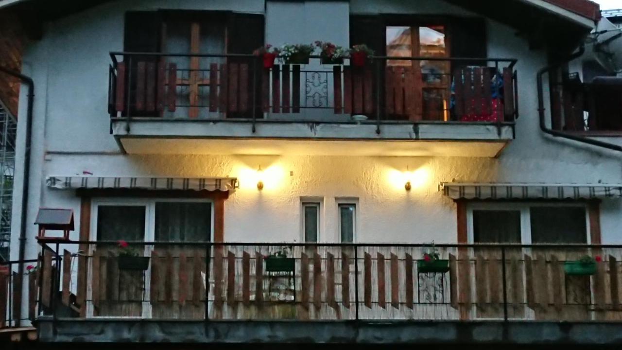 B&B Maison Odille ヴァルトゥルナンシュ エクステリア 写真