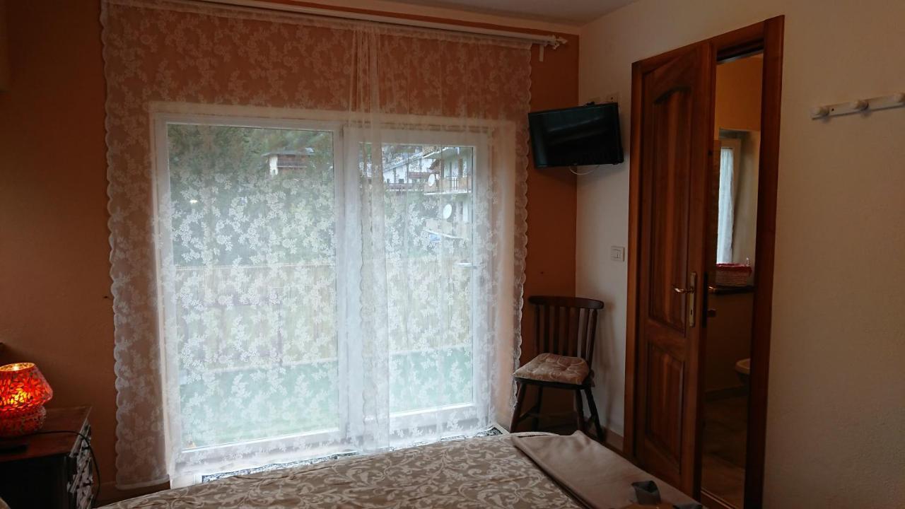 B&B Maison Odille ヴァルトゥルナンシュ エクステリア 写真